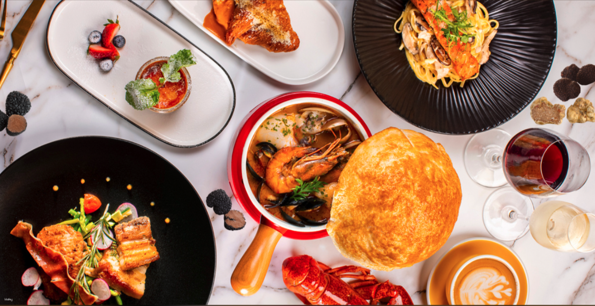 Three-tiered French Afternoon Tea, Eight-course Sweet Set Menu in Tsim Sha Tsui - Photo 1 of 8